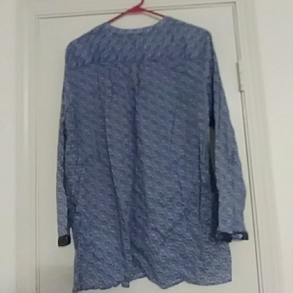 Blouse - Picture 6 of 6